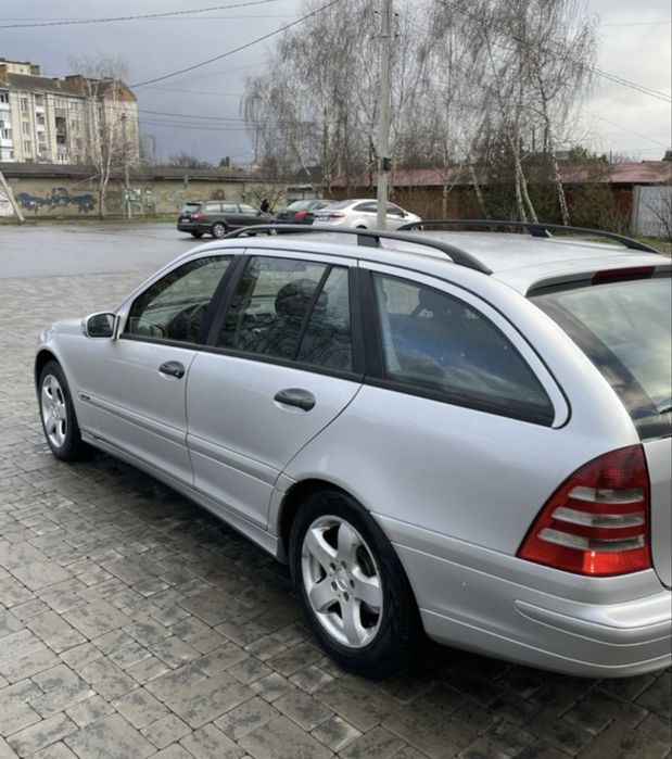 Mercedes Benz W203 C180