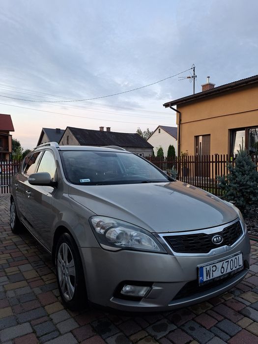 Kia ceed kombi lift