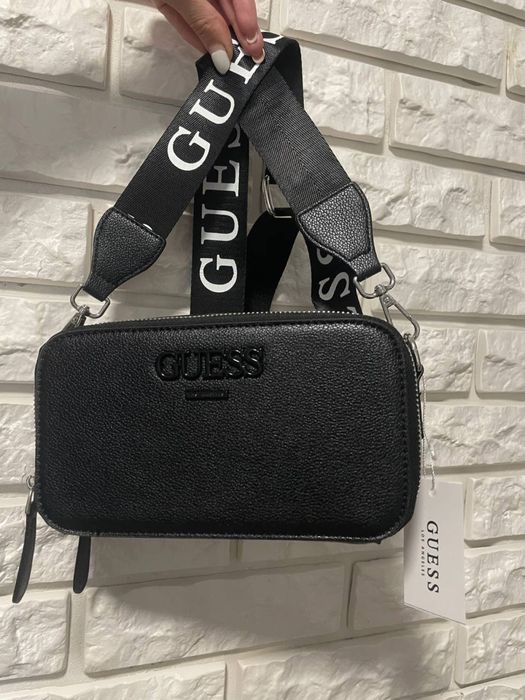 Сумка крос боді Guess