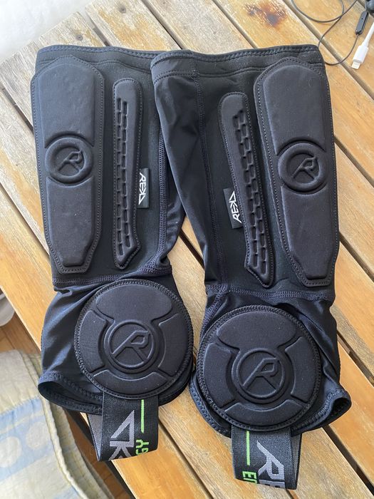 Caneleira e Tornozeleira