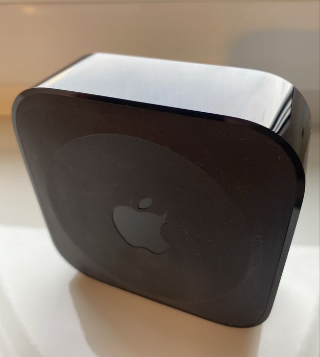 Apple tv (А1625)