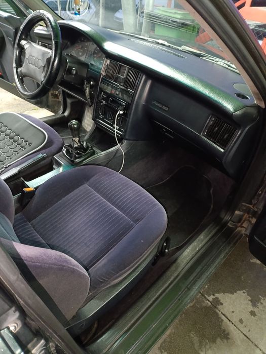 Audi 80 1.9TDI de 1994 com full extras em bom estado!