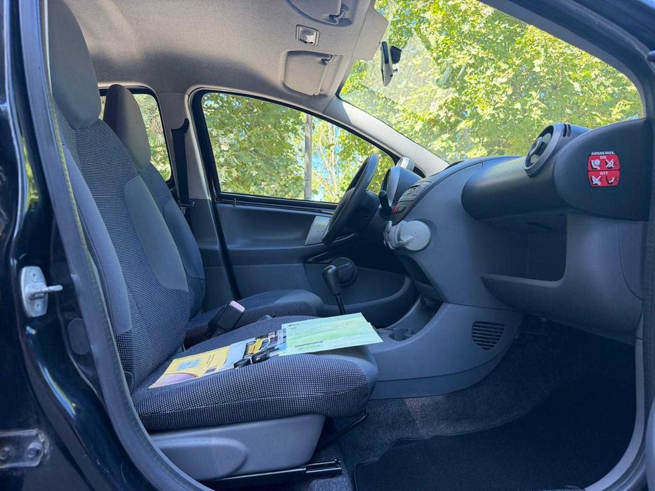 Peugeot 107 de 2008 em ótimo estado
