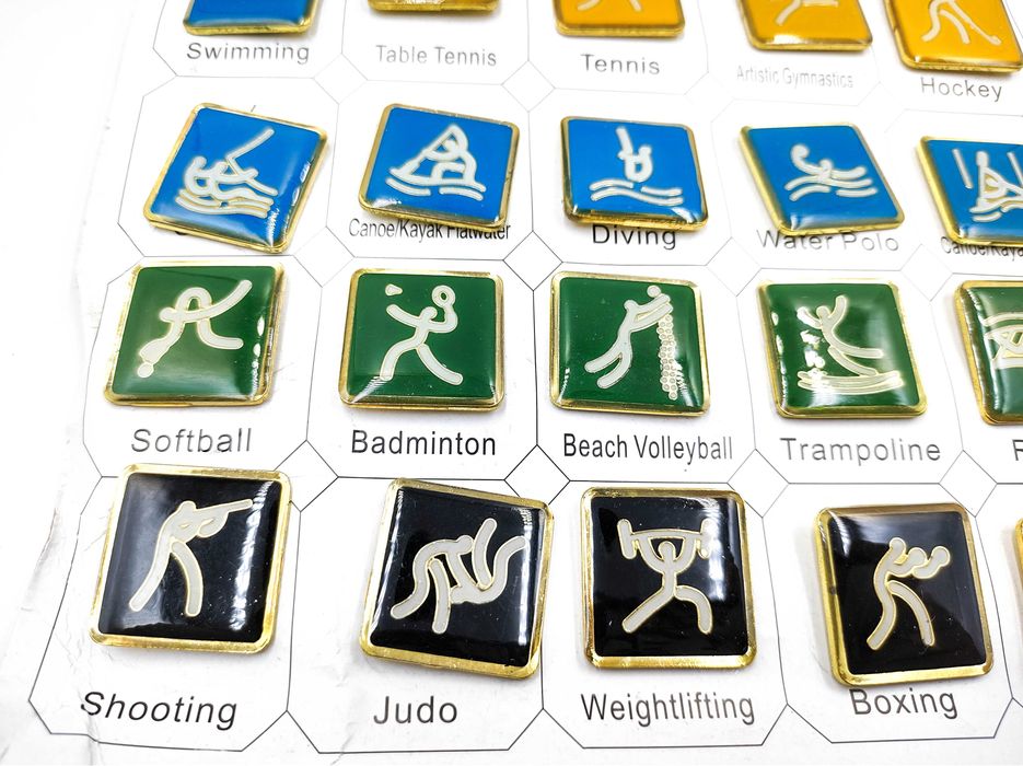 Значки оригінальні олімпіада Пекін Китай 2008