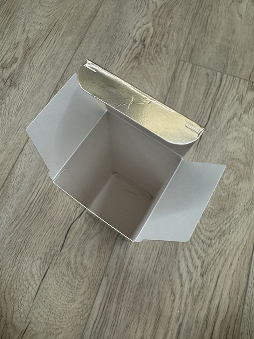 Puste opakowanie pudełko po perfumach CKIN2U Calvin Klein 150ml