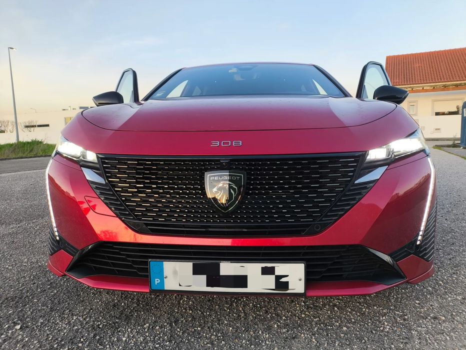 Peugeot 308 PureTech 130 EAT8 GT