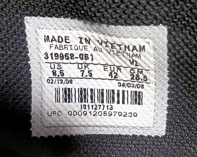 Кросівки NIKE нові