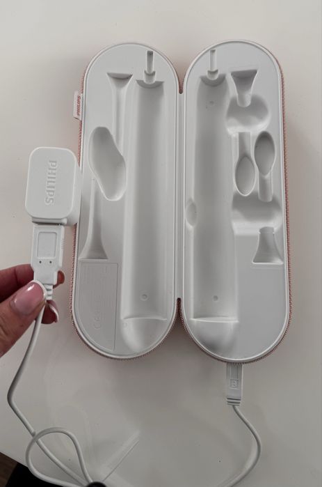 Etui zasilacz do szczoteczki sonicznej Philips