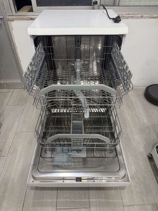 Maquina lavar loica Hotpoint