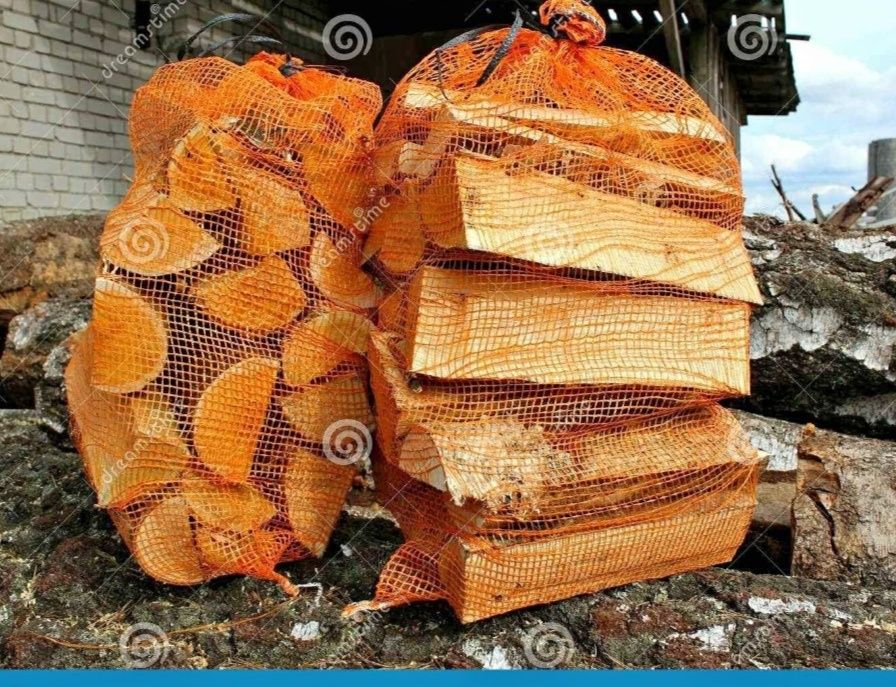 Vendo sacos de lenha 5€ cada