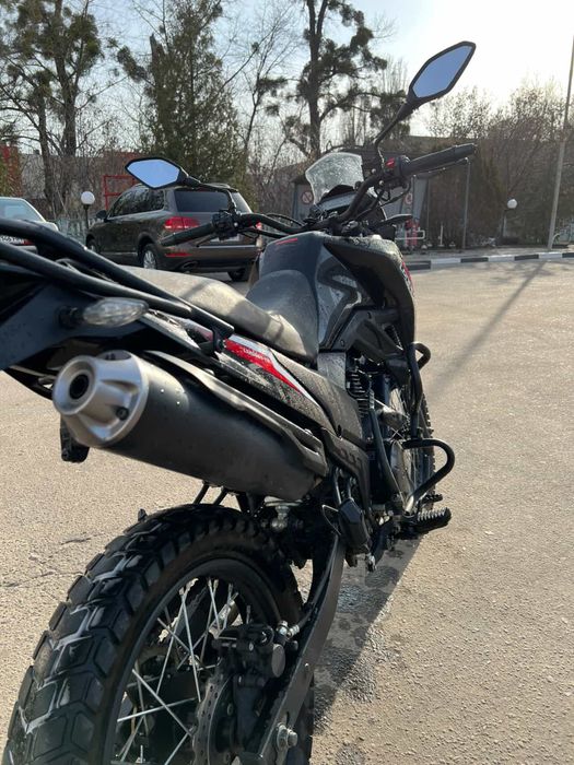 Мотоцикл Loncin LX200GY-7A