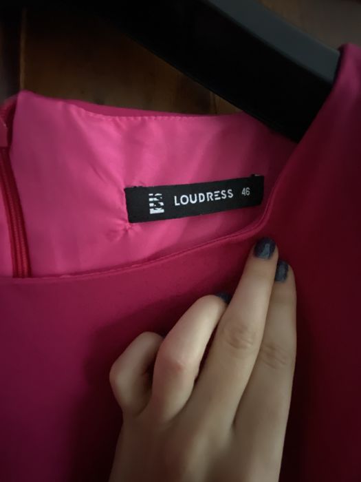 Suknia fuksia , idealna.