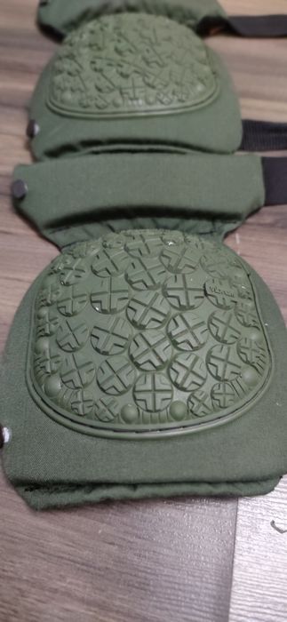 Nakolaniki ALTA CONTOUR 360™ Vibram®