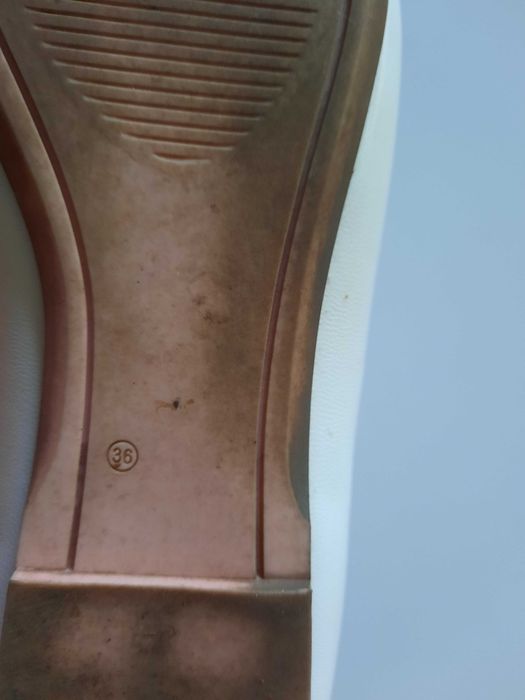 Buty dziewczęce ekry