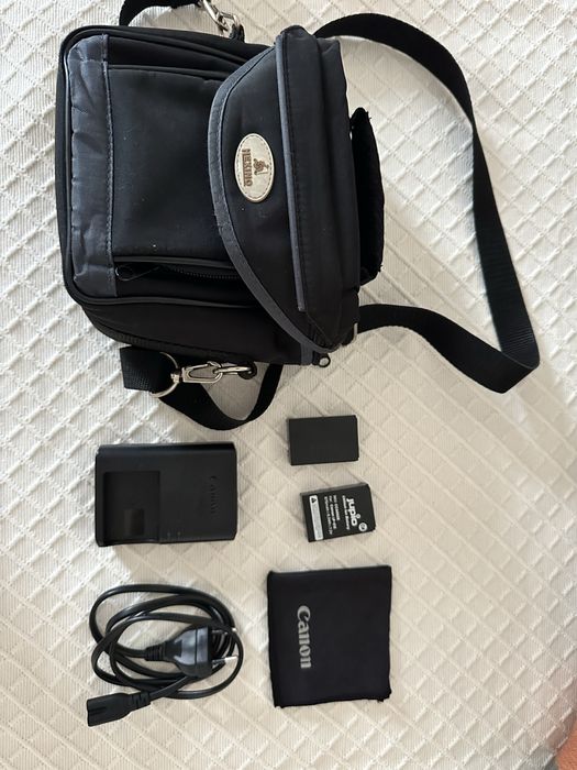 Canon m50 com 3 objetivas e acessorios
