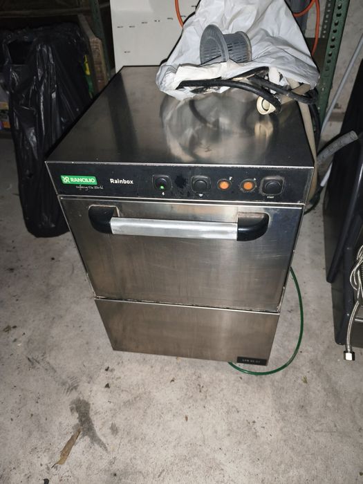 Máquina de Lavar Loiça/Copos Industrial - Rancilio Rainbox