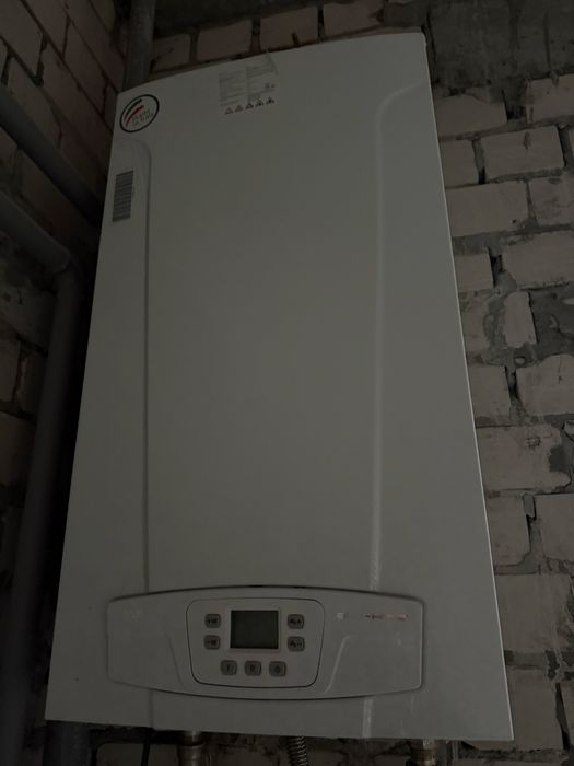 Продам квартиру Песочин