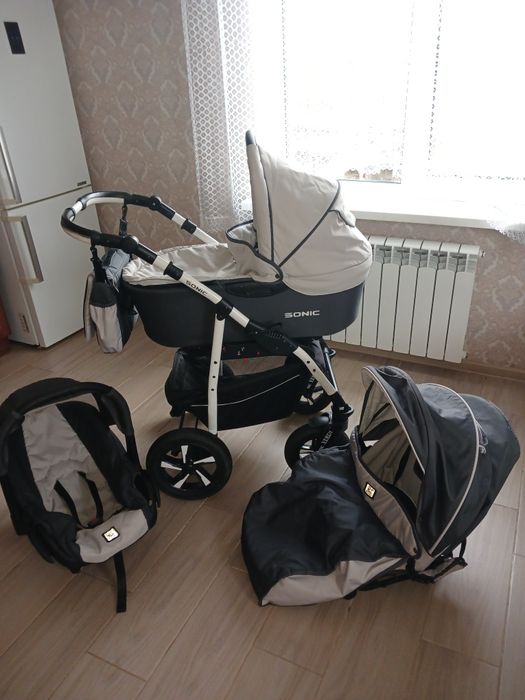 Продам коляску SONIK VERDI 3в 1