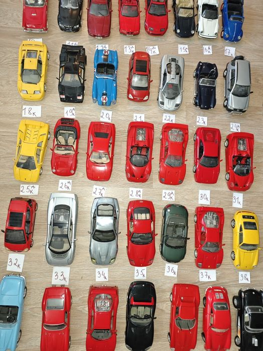 Bburago, Maisto, Revell, Polistil, Road legends 1/18