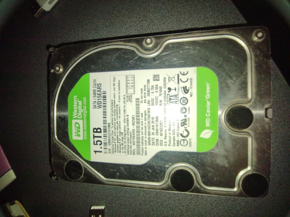 Жесткий диск HDD 1.5 тб,