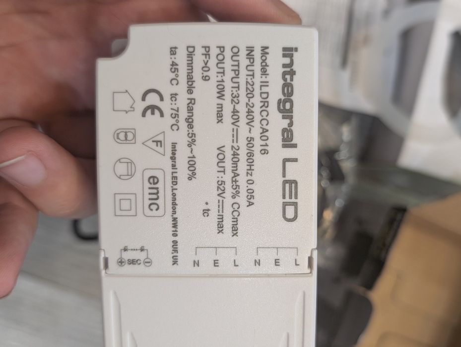 Світлодіодний вбудований світильник Integral LED 10W IP65 Dimmable 3000K