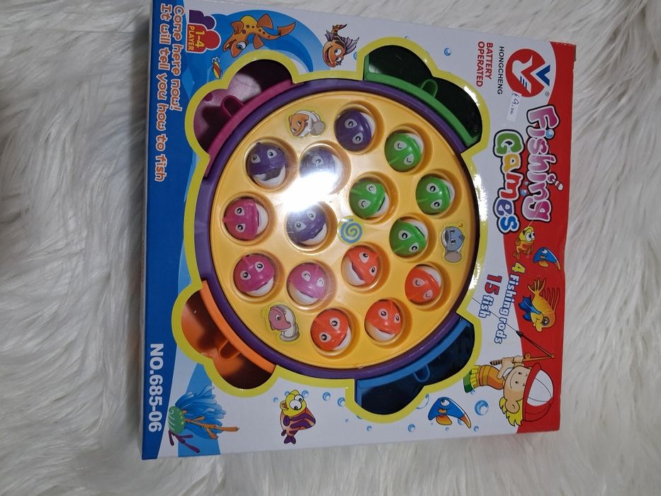 Jogo de criança dos peixinhos