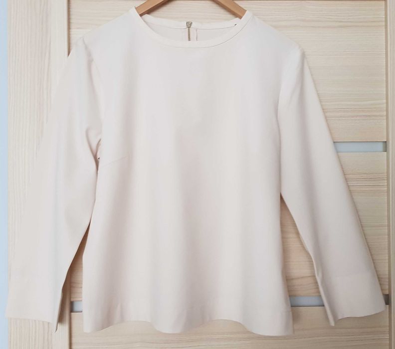 Elegancka beżowa bluzka z rękawem 3/4, oversize