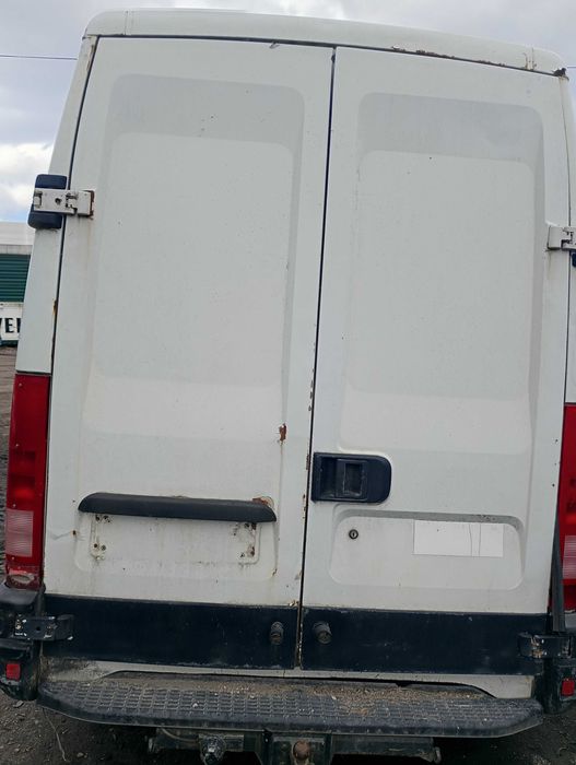 Iveco Daily III 2,8 maska, części transport FV dostawa