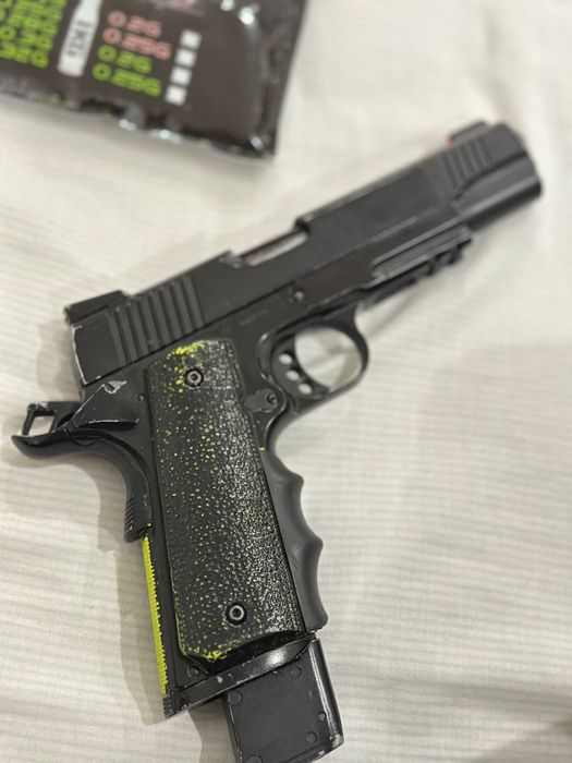Replica airsoft 1911