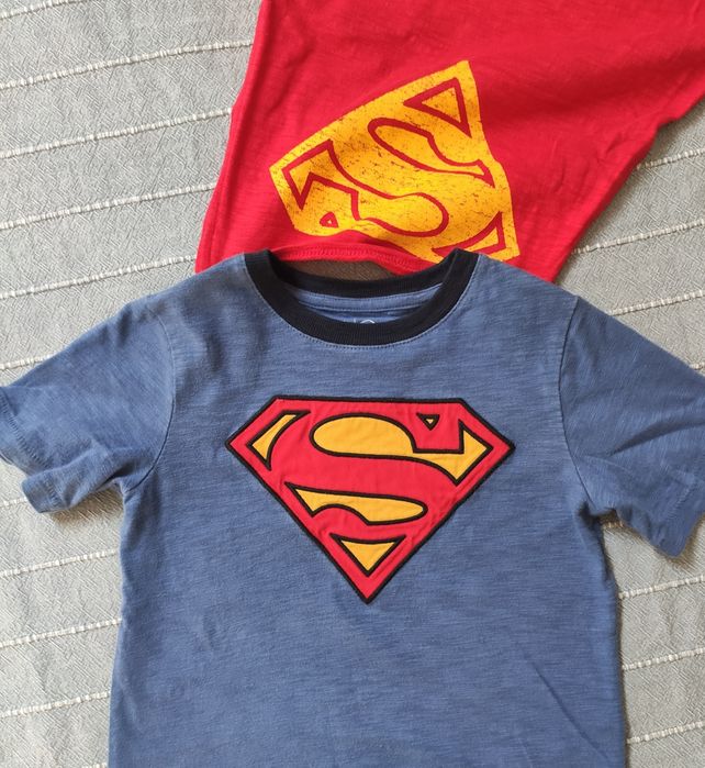 GAP 5T bluzka Superman z peleryną chłopięca denim niebieska