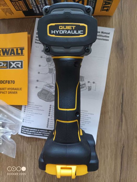 Dewalt DCF870 20V MAX Brushless Quiet Hydraulic Impact Driver