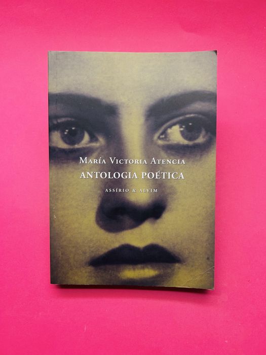 MARÍA VICTORIA ATENCIA - POETIC ANTHOLOGY