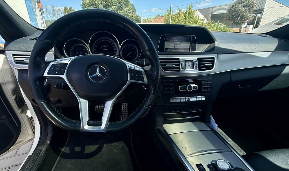 Mercedes-Benz E220d AMG Auto 7G-Tronic