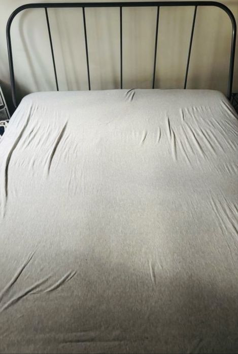 Cama de Casal Ikea Cinzento