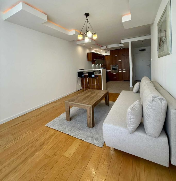 Przestronne mieszkanie w świetnej lokalizacji!