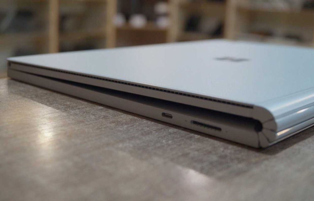 Surface Book 2 (4K Multi-Touch/ i7-8650U/RAM 16/SSD 512/GTX 1060)TVOYO