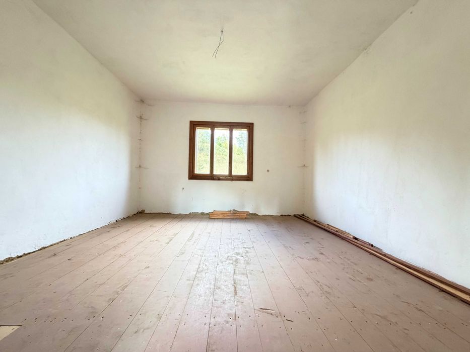 Продаж будинку з 25 сотками, Орява, 2 км до Плаю