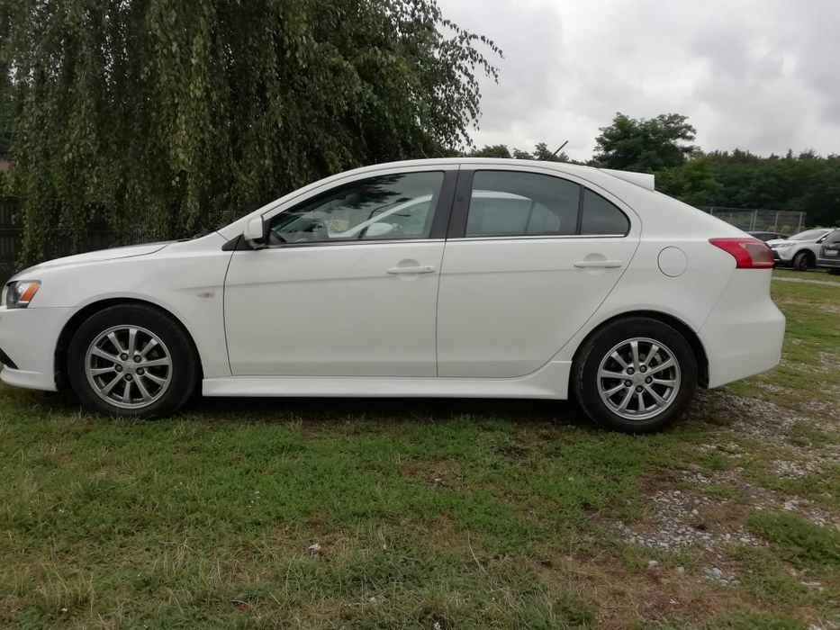 Mitsubishi Lancer 1,6 2015r