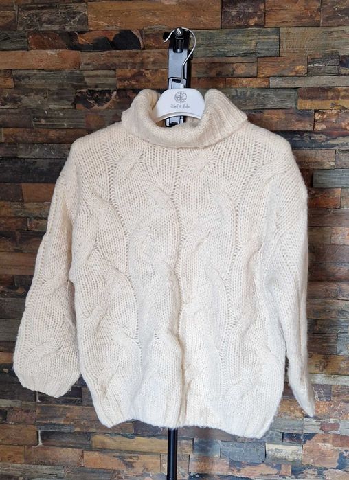 Sweter ZARA 122 cm