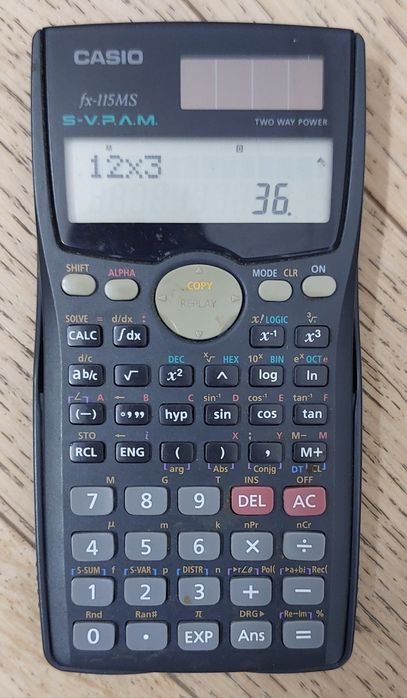 Инженерный калькулятор Casio fx-115MS