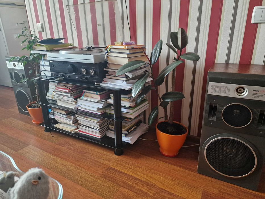 Програвач вінілу Sanyo TP-220, підсилювач Kenwood KA 4020, колонки Вега 50 АС-104
