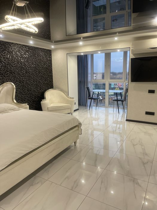 Погодинна Подобова оренда квартири с панорамным видом. 95 квартал