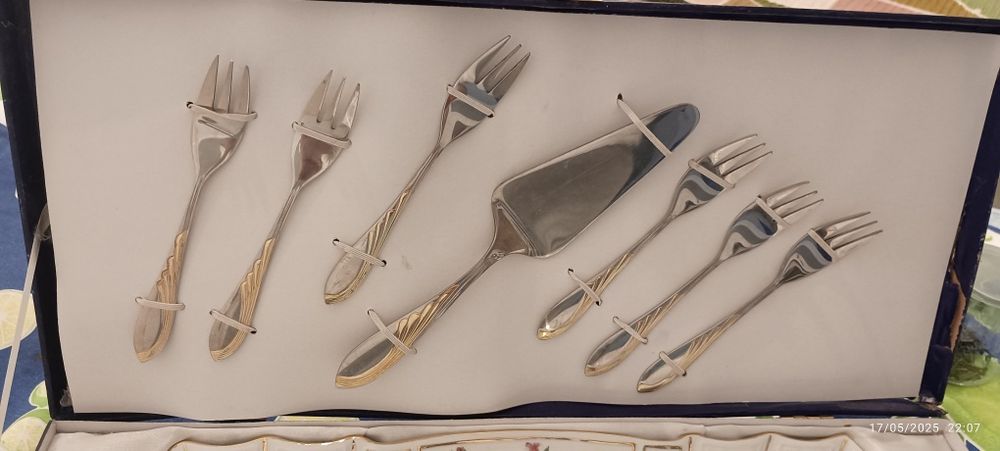 Travessa para bolo com faqueiro