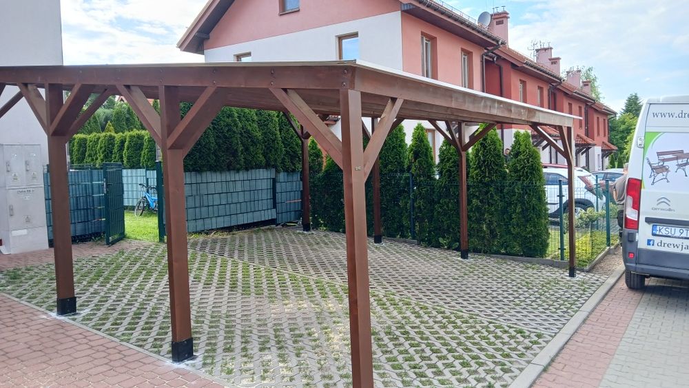 Zadaszenie na samochód garaż carport