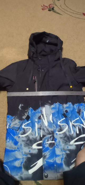 Продам куртку весна-осінь