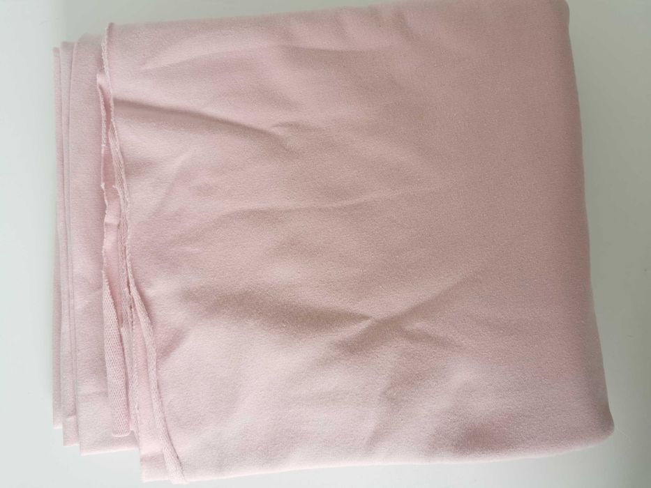 Dresówka materiał do szycia pudrowy róż 1,94x1,13cm