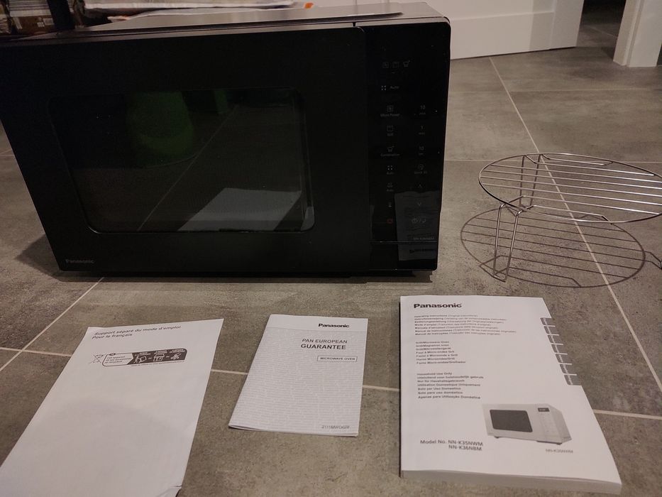 Mikrofalówka Panasonic nn-k36nbm z funkcją grilla