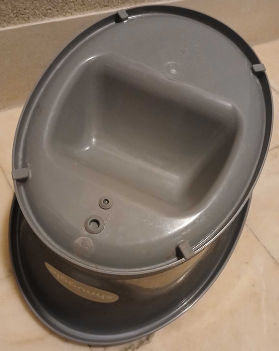 Banheira SHNUGGLE ergonómica & portátil, como NOVA — p/ bebé 0-12Meses