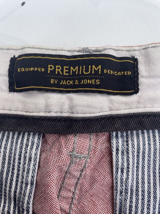 Шорти чоловічі Jack & Jones