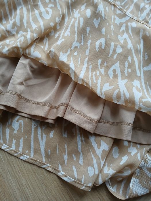 Beżowa sukienka maxi letnia na ramiączkach Reserved / rozmiar M